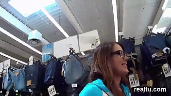 Preview 1 of Pahistanu Prob - czech chick was teased in the mall and shagged in pov