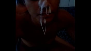 Preview 2 of Bangladesh Xxx 3king - putinha do pedregal levando jorrada de goza na cara
