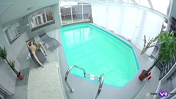 Preview 1 of U Water Sex With Small Boy - Tmw VR net - Mary Kalisy - AWESOME SOLO FROM THE STRAWBERRY BLONDE