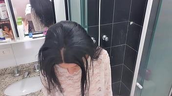 Preview 1 of Bihari Randi Chodai Sex - SAFADA COM TES&Atilde_O TOMA BANHO QUENTE E MOSTRA BUCETA