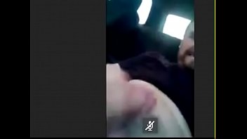 Preview 2 of Indian Sana Fey Bu - Homem tocando uma dentro do carro