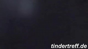 Preview 1 of Lesbians Pops - Tochter Im Auto - Finde mich auf Tindertreff