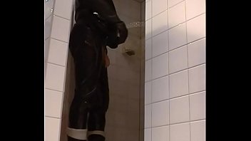 Preview 4 of Smallinashram - Roxina2002MasturbatingRider020202XXL.WMV