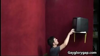 Preview 1 of Wwwpon V Idio - White Sexy Gay Teen Boy Gives Handjob To Her Black Friend 01