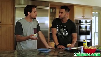 Preview 1 of Hot Sex Sex Bes - Milf gets pussy licked and gives head in kitchen