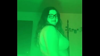 Preview 4 of Xnxxx Hindi Hd - JenerouslyNaughty Dances and Moves Her Hips on Camera