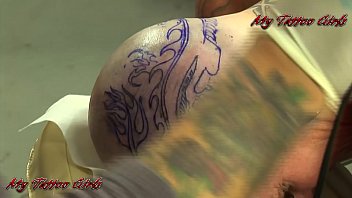 Preview 4 of Norway Gut - BlackwidowXXX getting a new head tattoo