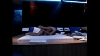 Preview 3 of Afro Black - Esposa gemendo com amante no motel