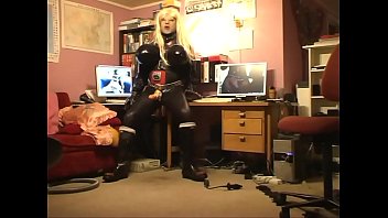 Preview 2 of Tube Porn Krystina Lion - Roxina2009SuperCockBabe100109XXL.WMV