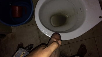 Preview 1 of Anak Pancut Dalam Puki Emak - me pissing