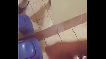 Preview 1 of Big Juicy Ebony - Chibolo quiere tirar 3