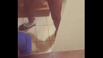 Preview 4 of Xxxii Hb Com - Chibolo quiere tirar 2