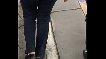 Preview 3 of Janet Jacme Retro Fuck - nalgona grabada en la calle