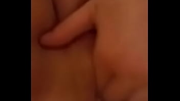 Preview 3 of Cornuto Guardone - Fingerfuck