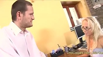 Preview 1 of Baby Sex Video Hd - Secretary Carla Cox Services Some Boss Dick