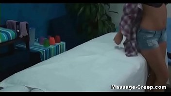 Preview 1 of Baise Dans Toilette - Teen blonde special massage