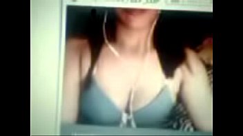 Preview 2 of French Amateur Lesbians - Camfrog zup rustan