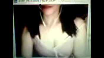 Preview 1 of French Amateur Lesbians - Camfrog zup rustan