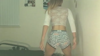 Preview 4 of Mmote Giral Sex - trim.B07CF5FD-6AD9-4C13-92FD-43EACE6F3E06.MOV