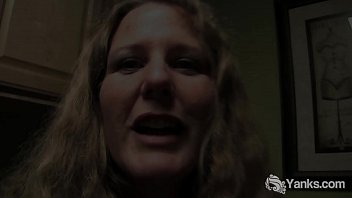 Preview 1 of Adiletten - BBW Yanks Jade Orgasming In A Public Bathroom