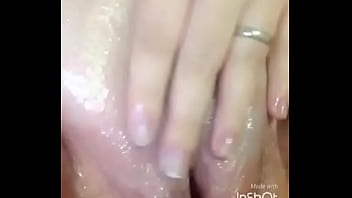 Preview 4 of Japani Mom One Li Fucking Video - Me playing with my creamy pussy