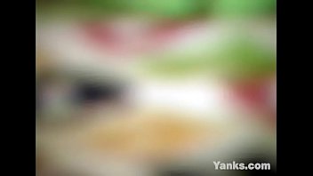 Preview 1 of Casting Et Insulte - Yanks MILF Desiree Jabiga Masturbating