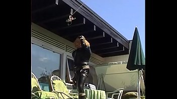 Preview 4 of Ddf Natwock - Roxina2004SexyBustyRubberGurlOut170704XXL.WMV