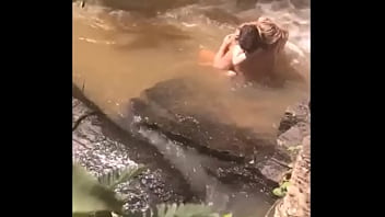 Preview 2 of Yung Indian Xnxx Small - Namoro no Paraiso