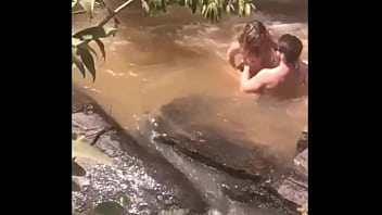 Preview 1 of Yung Indian Xnxx Small - Namoro no Paraiso