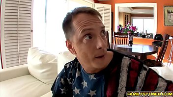 Preview 1 of Saggy Kinky Momma - Step dad sucking on Elektra Rose big  titis