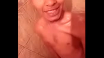 Preview 2 of All Saxy Hd - Javier Hrndz tomando una Ducha - Porno gay