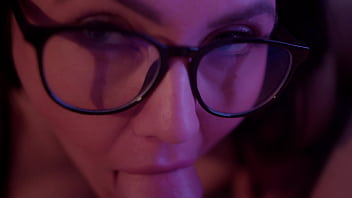 Preview 3 of Xxx Vieds 2017 - Lecherous girl gives blowjob her husband&#039_s.