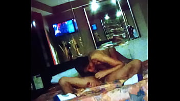 Preview 4 of First Time Sex Fuc - La ex esposa de un primo me da una mamada de verga y se come mis huevos en el motel