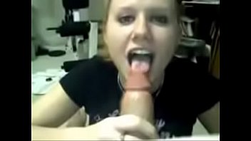 Preview 1 of Mugeni Damla - teen fingering on cam -- 102cams.com