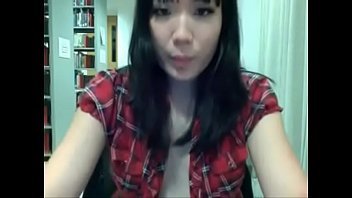 Preview 1 of Suny Hd Porn - Asian student teases on computer