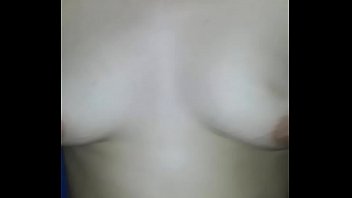 Preview 1 of Japanese Wife Lost Bet - Gimiendo rico de placer