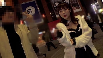 Preview 1 of Bongkoj Khongmalai Sex Movies - めちゃかわコスプレバー店員がギャラ飲み参戦！美ボディを震わせて、初めての奥イキ連発！！Part1