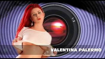 Preview 3 of Dowlondo Bulu Fim Mp3 - GRANDE BORDELLO with SOFIA BELLUCCI,  MICHELLE FERRARI and DANA SANTO