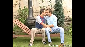 Preview 1 of Smile Sun Fuck Mom - Twinks Jaroslav and Jakub Fuck