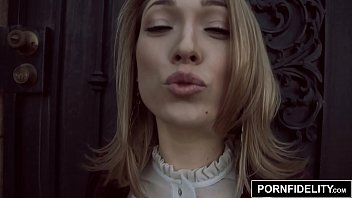 Preview 1 of Latest Surgh Raat - PORNFIDELITY Lily Lebeau Gets Her First Creampie
