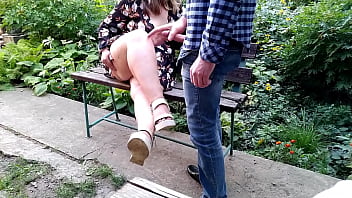 Preview 2 of Kiara Mia Pornosu - I&#039_m cumming on my mother-in-law&#039_s bare feet
