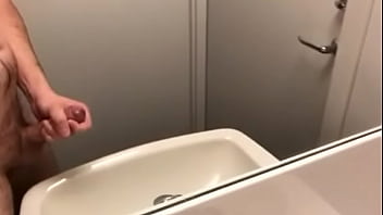 Preview 2 of Long Vuideo - Huge slow motion cum shot