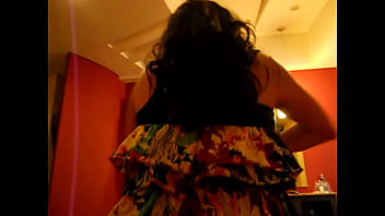Preview 4 of Sex I Desi - Gloria cabalgando la verga de Paco