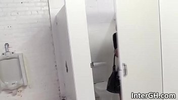 Preview 1 of Gum Short Mom Kitchen - Interracial deepthroat true a glory hole