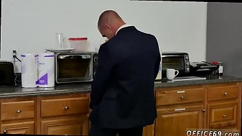 Preview 2 of Xxxxxxxxx Cccc - Photos obese men gay porn The squad that works together,  romps