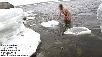 Preview 3 of Sex 100 Man - Swim with a long deep dildo (45 cm in ass) in WATER #2