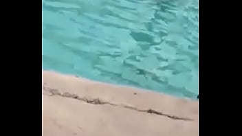 Preview 4 of Online Xxxporn - Vanegas bajo el agua :v