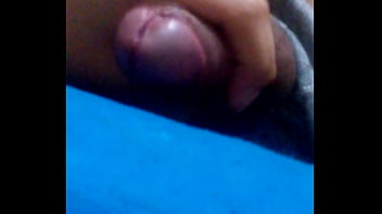 Preview 3 of Cree Porn - Quien la Quiere?