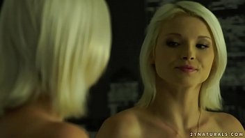 Preview 1 of Sex Boys Downlods - Sensual morning sex - Zazie Skymm
