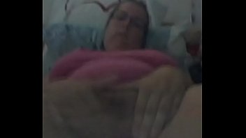 Preview 4 of Country Turki - ex girlfriend fingering her self 2